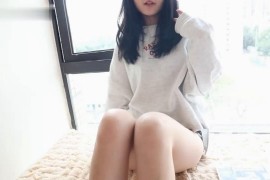 美女挠脚心文件 - F626